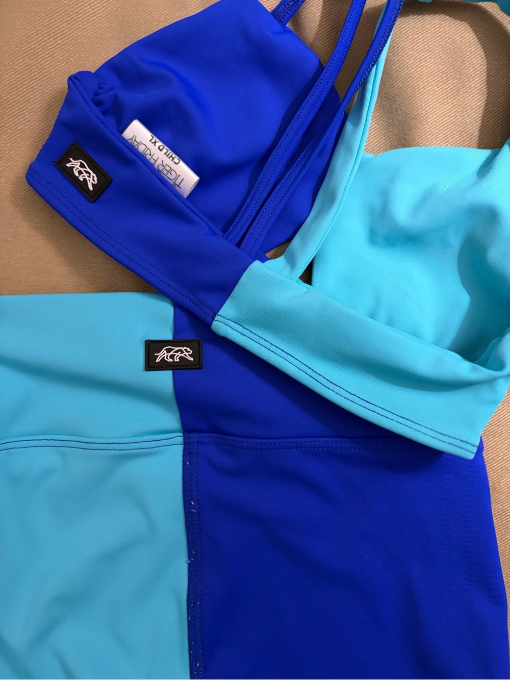 Tiger Friday Blue Colorblock Dance Set Child XL / AXS - Picture 6 of 6